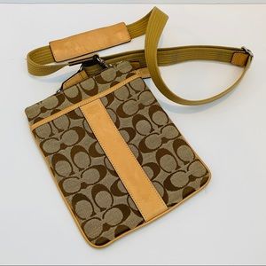 COACH Messenger Crossbody Purse